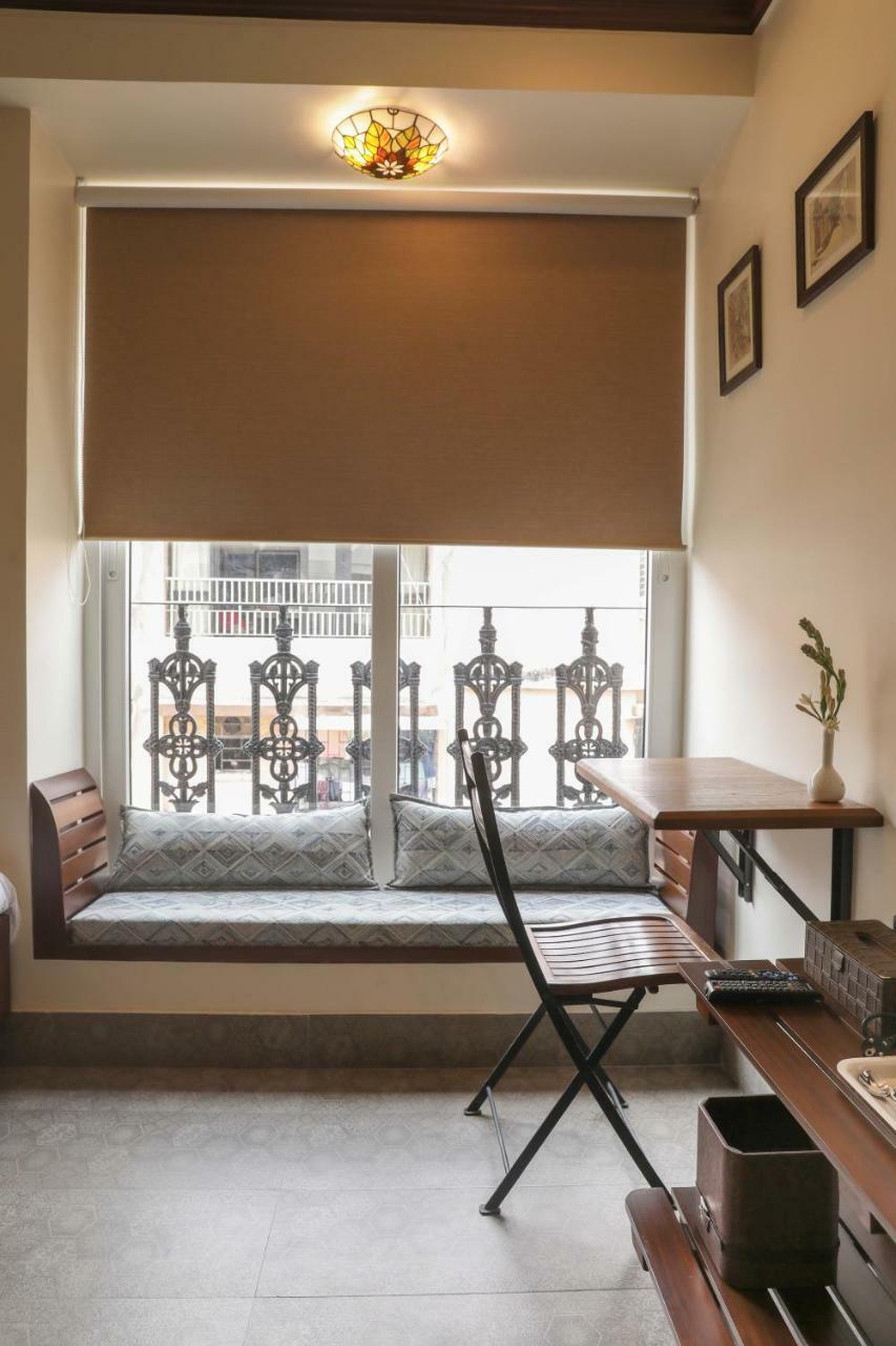The Mandeville Calcutta Exteriör bild