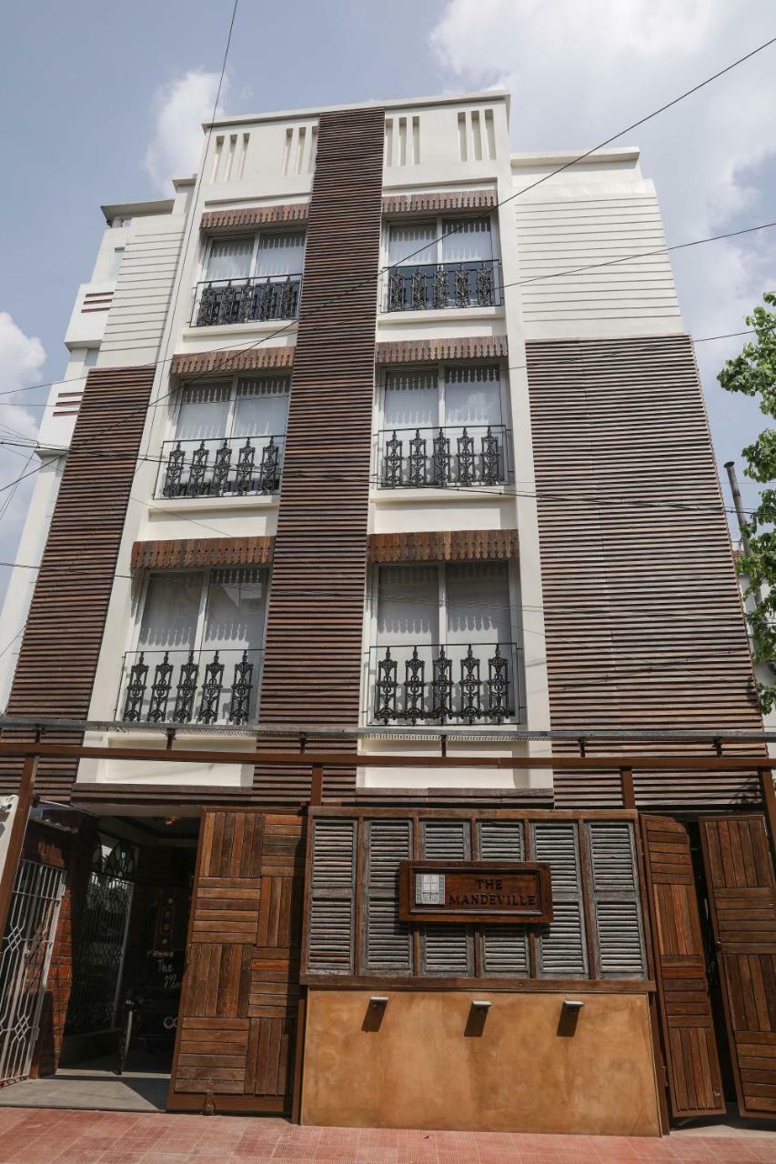 The Mandeville Calcutta Exteriör bild