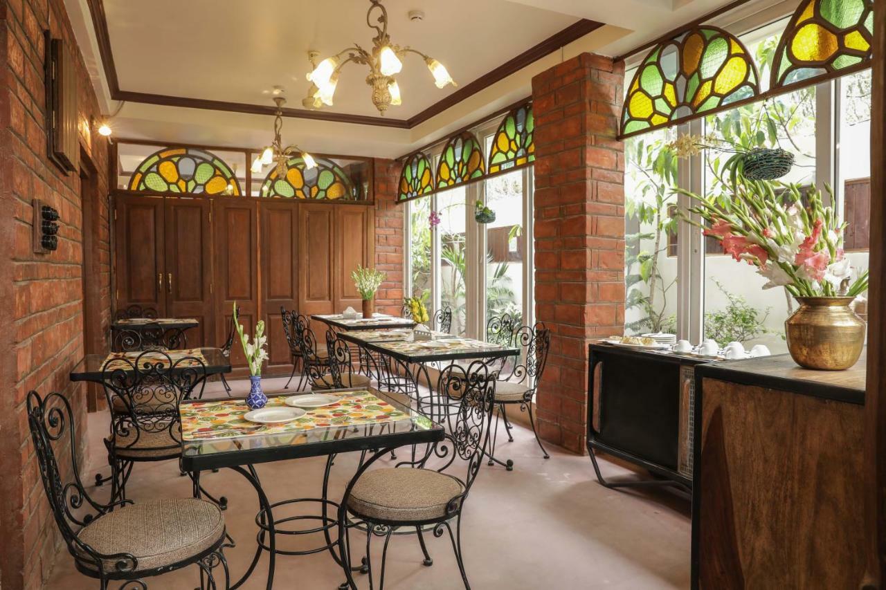 The Mandeville Calcutta Exteriör bild